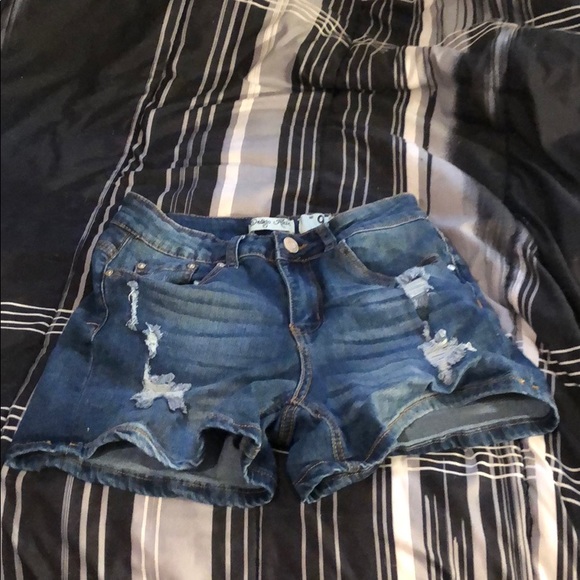 jean shorts - Picture 1 of 3